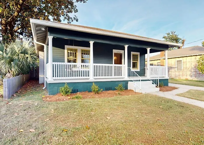 Historic Downtown With High-speed Wifi And Ac - Dogs Okay Holiday home